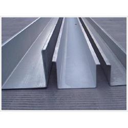 FPR采光瓦 潍坊泰霖建材引领绿色建筑材料新潮流